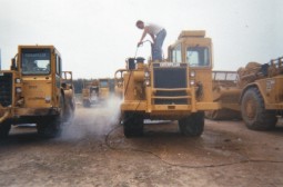 Pressurewashing heavy equipment